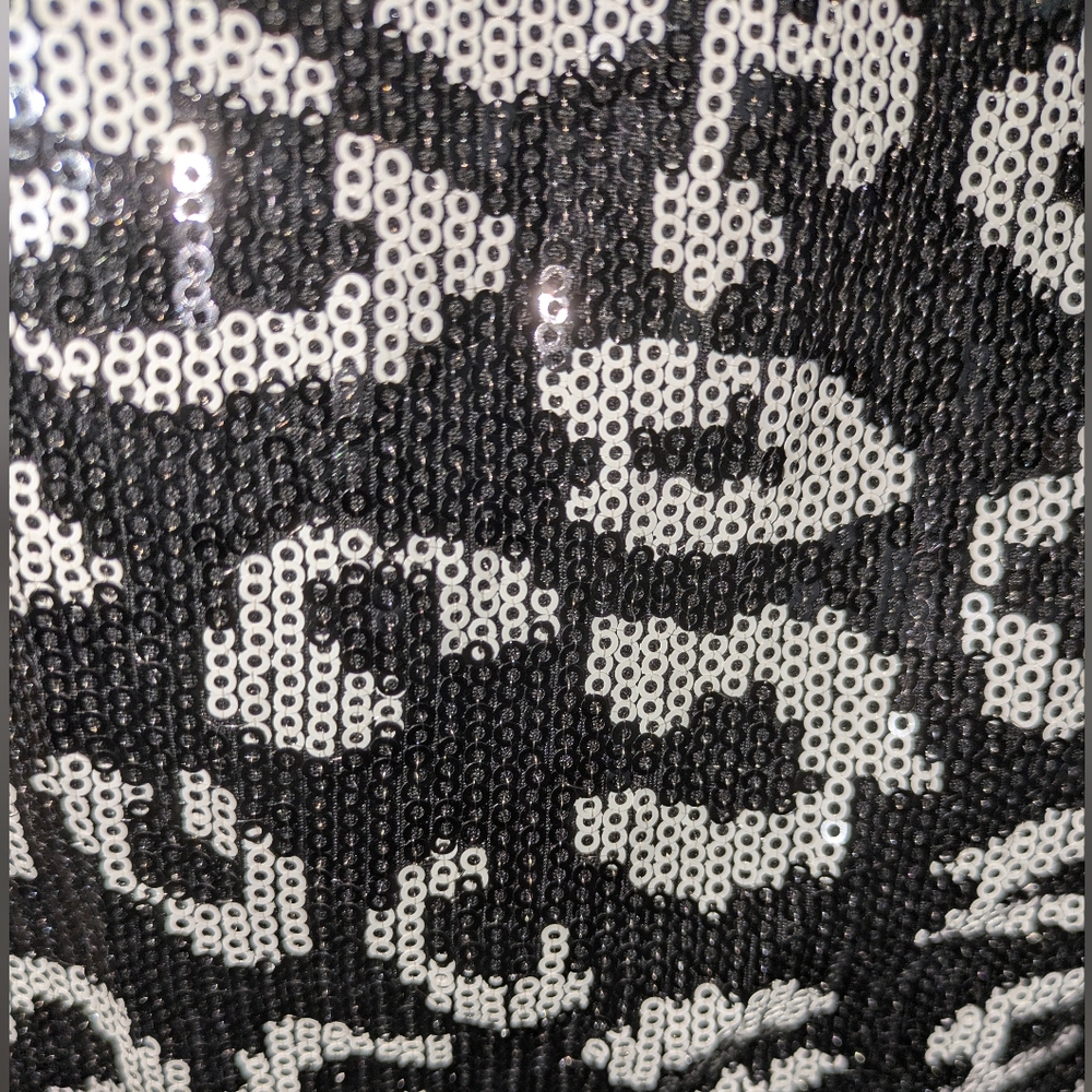 Torrid Sequin Black and White Animal Print Pencil Skirt Size 1 (14/16) - Picture 4 of 4